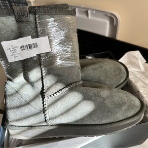 Emu Kids Gray Suede Boots